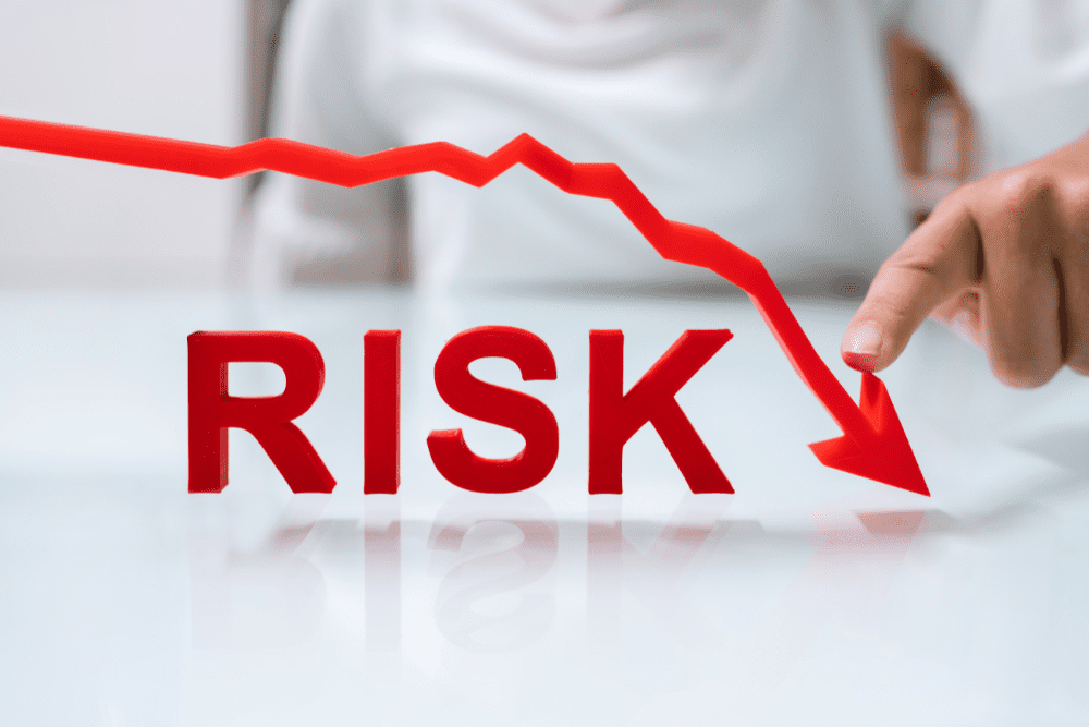 What is risk management in finance: An overview